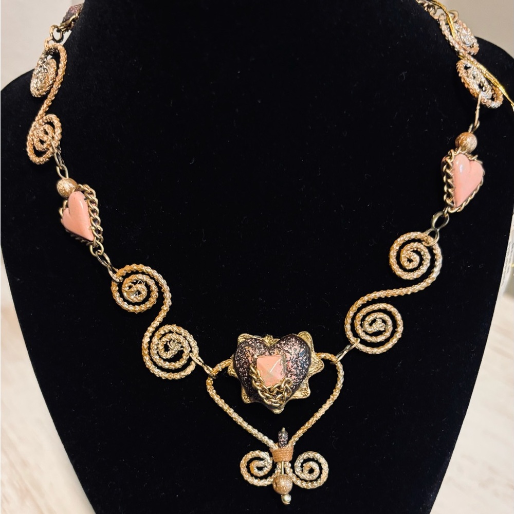 Chic Gold and Pink Swirl Necklace
